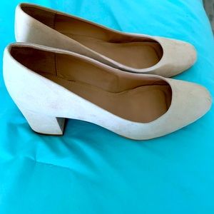 Gap cream suede shoes, size 10, never worn
